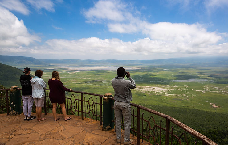 group tour africa, group holiday africa, small group trip, migration tour, ngorongoro crate small group tour, african adventure tour, tanzania group holiay